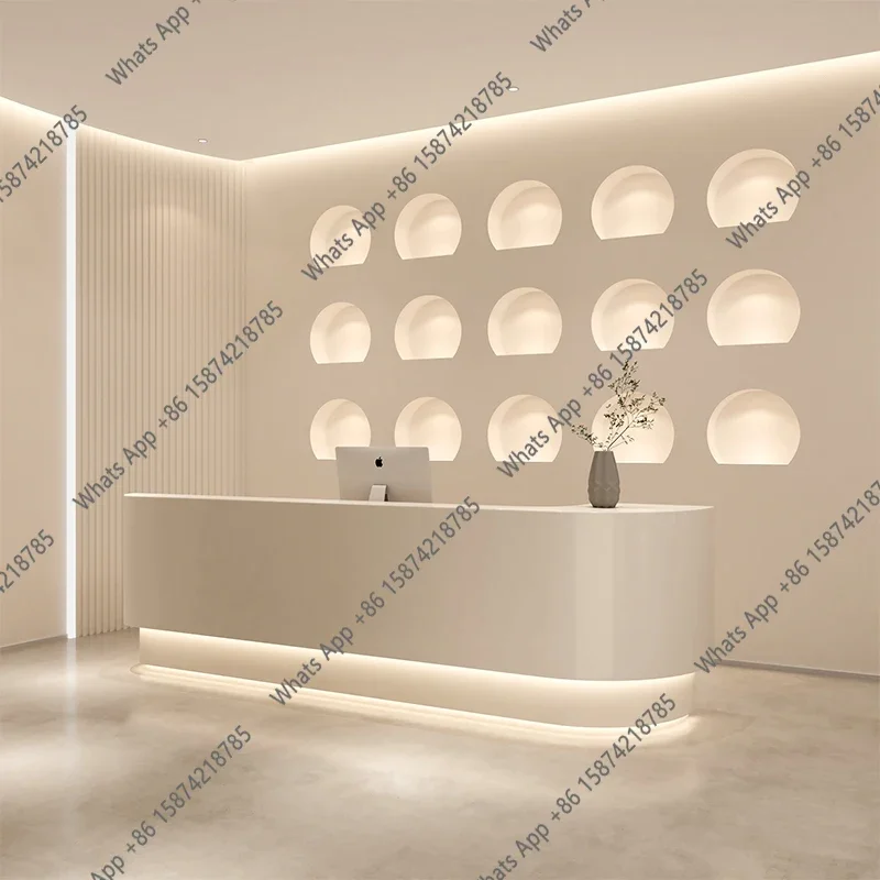 Ee C Clothing Store Reception  - Office Furniture Logo recension och pris